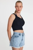 Kadın Ense Biye Detaylı Crop Siyah thumbnail 8