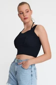 Kadın Ense Biye Detaylı Crop Siyah thumbnail 12