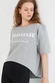 Kadın Baskılı Oversize T-shirt  Gri Melanj thumbnail 11