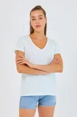 Kadın %100 Pamuk V Yaka 3lü T-shirt Paketi  Su Yeşili - 2