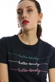 Kadın Hello Lovely Yazı Baskılı Tişört Lacivert - 3