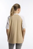 Kadın Oversize Fit Reglan Kol Basic Tişört Bej - 5