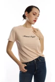 Kadın Bisiklet Yaka Minimal Project Baskılı Regular Fit Tişört Bej thumbnail 2