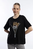 Kadın bisiklet yaka kedi baskılı tişört Siyah thumbnail 3
