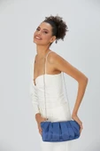 İndigo Zincir Askılı Pileli Saten Kadın Clutch - 1
