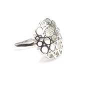 925 Ayar Gümüş Yuvarlak Ajurlu Model Yüzük thumbnail 3