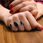 925 Ayar Gümüş Çift Parmak Yüzüğü Damla Safir Üçlü thumbnail 1