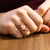 925 Ayar Gümüş Siyah Taşlı Pembe Renk Yıldız Yüzük thumbnail 1