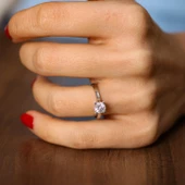 Gümüş 1 ct Görünümlü Tektaş Yüzük thumbnail 8