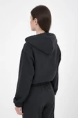 Kadın Baskılı Kapüşonlu Crop Sweat Antrasit - 5