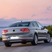 VW Passat B8 2015-2019 Elektrikli Bagaj Kapağı Açma Düğmesi 3G0959831 - 2