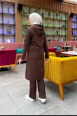 Kapşonlu Düğmeli Sade Basic Uzun Tunik ve Pantolon İkili Spor Takım - 03072.028 - Kahverengi thumbnail 9