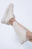Lady Classy Bej Rahat Kalıp Bağcıklı Sneaker - 5