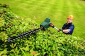 Bosch UniversalHedgePole 18 Tek Akülü 2.5 Ah Teleskopik Çit Budama Makinesi - 3