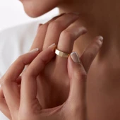 8 Ayar Altın Köşegen Şık Kadın Yüzük - 2