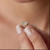 8 Ayar Altın Taşlı Kalp Desenli Zarif Kadın Yüzük - 1