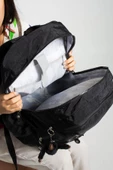 Ultra Hafif Çok Cepli Su Geçirmez Sırt Çantası Unisex Siyah (Model: 571-1H) - 4