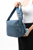 Çapraz Askılı Ultra Hafif Çok Cepli Kadın Omuz Çantası Mavi (Model: 571-6E) - 3