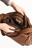 571 collections Yıkanmış Deri Hem Sırt Hem Omuz Çantası Taba (Model: 571-9-10D) thumbnail 4