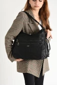 571 collections Yıkanmış Deri Hem Sırt Hem Omuz Çantası Siyah (Model: 571-9-10D) thumbnail 2