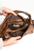 Suni Deri Yumuşak Dokumalı Sırt Omuz Çantası Taba (Model: 571-11-13A) - 4