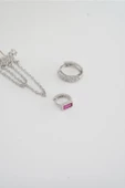 Kadın Vip Seri Baget Zirkon Taşlı Zincirli Model 3'lü Küpe Seti Kırmızı Taşlı Helix Model thumbnail 2