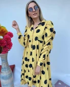 Kolları Büzgülü Belden Pileli Uzun Siyah Puantiyeli Sarı Elbise thumbnail 1