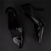 Trend Adımlar Siyah Glamourize Rugan Aksesuarlı Stiletto - 6