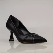 Trend Adımlar Siyah Çapraz Taş İşlemeli Kadın Klasik Ayakkabı thumbnail 2