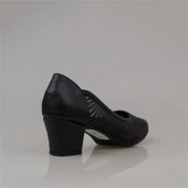 Trend Adımlar Siyah Sade Özel Üretim Kadın Klasik Ayakkabı - 4