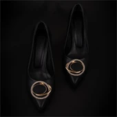 Trend Adımlar Siyah Taş İşlemeli Kadın Klasik Ayakkabı thumbnail 5