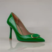 Trend Adımlar Yeşil Glamourize Rugan Aksesuarlı Stiletto - 2