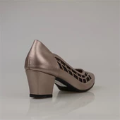 Trend Adımlar Gold Özel Üretim Kadın Parlak Desen Klasik Ayakkabı thumbnail 4