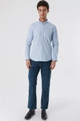 Koyu Mavi Uzun Kollu Gofreli Cepsiz Pamuklu Likralı Klasik Slim Fit Dar Kesim Gömlek 1004230178 thumbnail 2