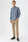 Vizon Uzun Kollu Ekoseli Bez Ayağı Düğmeli Yaka Cepli Pamuklu Comfort Fit Gömlek 1004235173 thumbnail 4