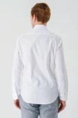 Beyaz Uzun Kollu Oxford Cepsiz %100 Pamuk Klasik Slim Fit Dar Kesim Gömlek 1004240188 thumbnail 7