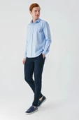 Koyu Mavi Uzun Kollu Oxford Cepsiz Pamuklu Klasik Slim Fit Dar Kesim Gömlek 1004240235 thumbnail 4