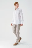 Beyaz Uzun Kollu Cepsiz Biyeli %100 Keten Klasik Comfort Fit Rahat Kesim Gömlek 1004240186 thumbnail 2