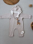 Ef Çizgi Boy Fermuarlı Zürafa Nakışlı Kapşonlu Kız Erkek Bebek Tulumu Kahvemelanj thumbnail 2