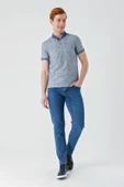 İndigo Mavi Desenli Jakarlı Düğmeli Yaka Cepli Casual Slim Fit Dar Kesim Tişört 1011240174 - 3