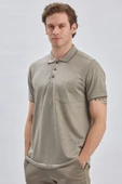 Taş Rengi Desenli Jakarlı Polo Yaka Cepli Klasik Comfort Fit Rahat Kesim Tişört 1011240170 - 2