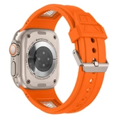Apple Watch 42mm KRD-117 Hava Alabilen Delikli Metal Süslemeli Desenli Silikon Kordon - 4