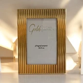 Modern Çizgili Metal Fotoğraf Çerçevesi Gold Renk 10x15 - 1