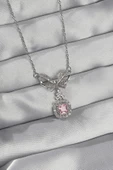 316L Çelik Gümüş Renk Fiyonk Detay Pembe Zirkon Taşlı Tektaş Kolye thumbnail 1