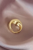 Metal Gold Renk Ayarlamalı Kadın Yüzük thumbnail 3