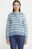 Yaka Düğmeli Çizgili Yünlü Triko Kazak - Mavi thumbnail 3