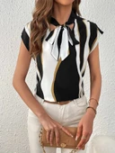 Kadın Kısa Kollu Boyundan Bağlamalı Desenli Dokuma Bluz - 3