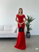 Kadın Dalgıç Kumaş Kayık Yaka Ve Dekolte Detaylı Elbise - 4