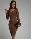 Kadın Uzun Kollu Geniş V Yaka Triko Midi Boy Elbise thumbnail 1