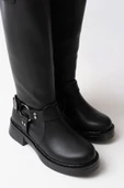 Siyah Toka Aksesuarlı Fermuarlı Günlük Kadın Çizme thumbnail 5